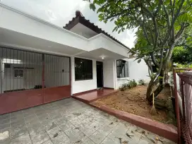Rumah Tanjung Barat Indah Jl Tb Simatupang. Baru Renovasi Total