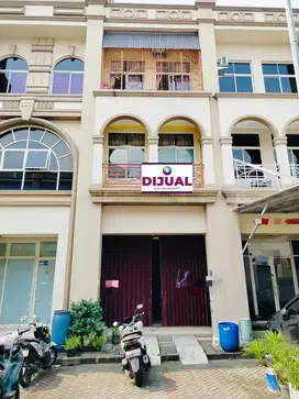 Dijual Ruko 3 Lantai Full Siap Huni di Grand Galaxy