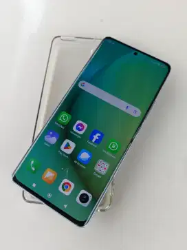 Xiaomi mi 12 pro 5g ram 12+8 /256 GB mulus seperti baru resmi indo