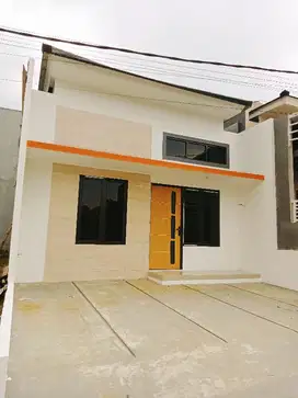 Rumah siap huni, lokasi strategis, legalitas SHM. 10mnt ke stasiun