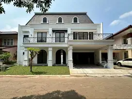 Rumah Brand New American Classic di Senayan Sektor 9 Bintaro sc11406