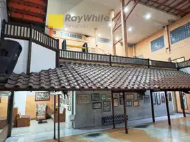 Dijual Cepat Ruang Usaha / Gedung di Raya Manyar -TURUN HARGA-