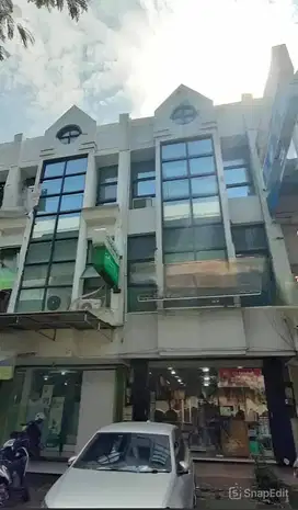 Strategis Ruko 3 Lantai di Bulevar Timur, Kelapa Gading