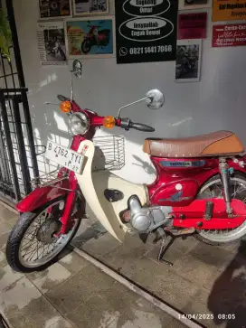 Honda C70 Klasik