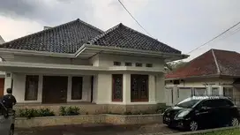 Disewakan Rumah Siap Huni Sayap Dago