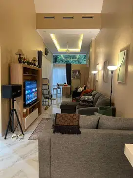 Dijual rumah purnish cluster green valley Sentul city