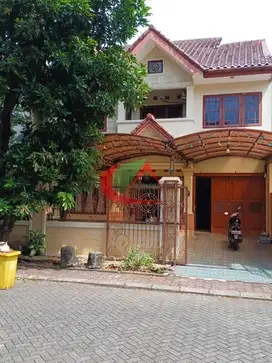 dijual rumah di raffles hills cibubur