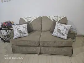 Sofa nyaman besar plus meja