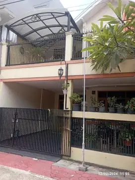 Dijual Rumah SIAP HUNI Lokasi STRATEGIS Belakang Griya Antapani BDG