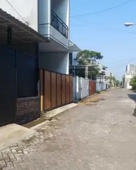 DIJUAL RUMAH SURABAYA TIMUR  Graha Sukolilo Regency