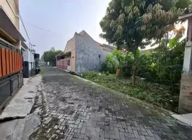 Dijual tanah di Gentan Baki  barat luwes
