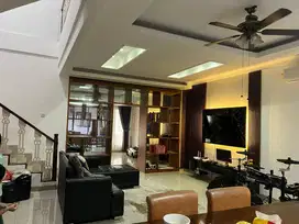 RUMAH MALABAR SETIABUDI JAKARTA SELATAN 10 X 28 SHM