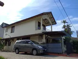 Dijual Rumah Hook 2 lt Strategis Banyak Kamar di Bukit Cengkeh 2