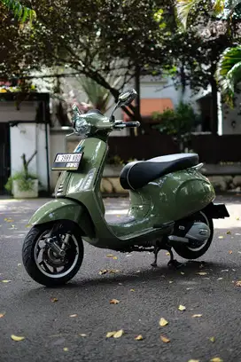 PIAGGIO VESPA MATIC SPRINT 150 IGET FACELIFT 2024 BISA KREDIT