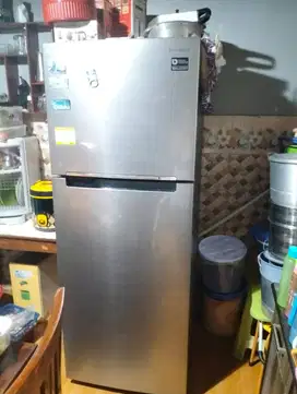 DIJUAL KULKAS  2 PINTU SAMSUNG INVERTER RT38K5032S8 220V NORMAL