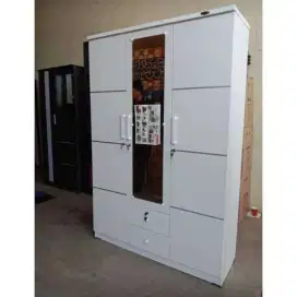 Lemari pakaian 3pintu romaro