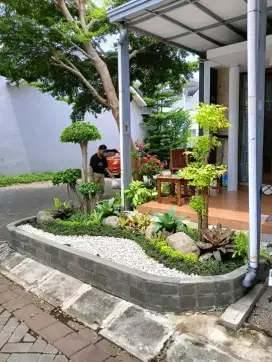 Taman hijau alami