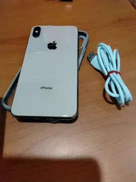 Iphone xs max 256