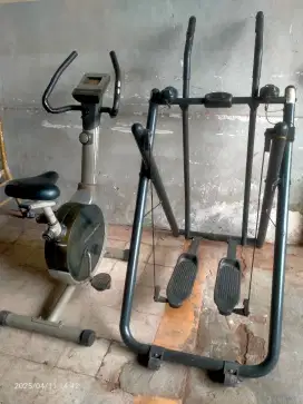 Alat gym sepeda pancal dan ayun
