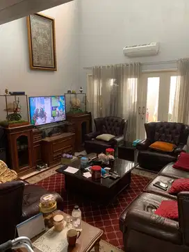 Rumah Cantik & rapih dalam Cluster di Raffles Hills Cibubur