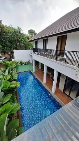 Dijual Rumah Modern Ada Kolam Renang Di Kemang Jakarta Selatan