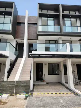 Jual Rumah Minimalis PIK 5x15 3lt Rapi Bagus