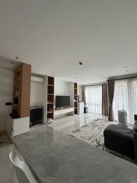 Apartemen LLOYD 2BR Semi Furnished Alam Sutera
