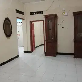 Disewakan Murah Rumah Dekat Tugu dan UGM Yogyakarta