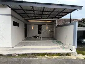 Kami Tawarkan Rumah   Yang berlokasikan MANGUNSARI  5 menit dr kampus