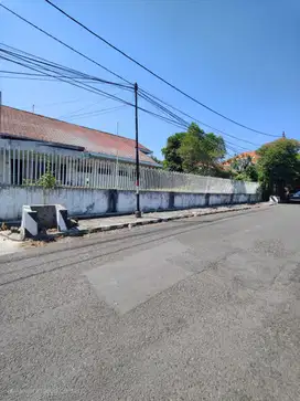 Jual rumah hitung tanah di Kupang Indah