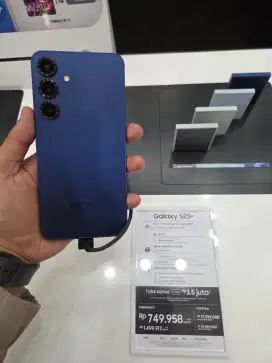SAMSUNG S25 PLUS FREE FIT 3