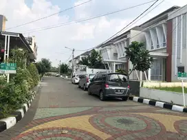 Rumah Hook Minimalis Dalam Cluster Di BCC Bukit Cimanggu City