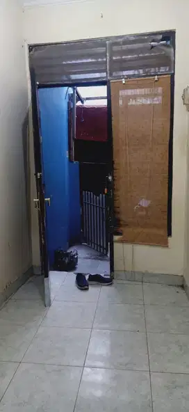 Rumah Minimalis 2 Lantai 2 Kamar Jakarta Pusat Dekat St. Cikini