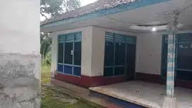 Di jual tanah sudah ada bagunan dengan view sawah terassering