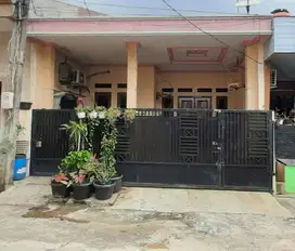 Rumah siap huni dekat toll