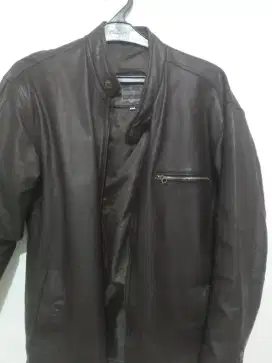 Jual aj jaket kulit edisi udh bosen