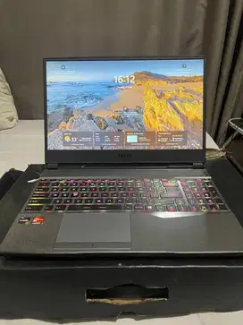 Laptop Gaming Msi Alpha 15 Amd Ryzen 7