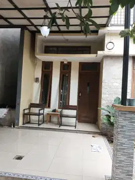 Di sewakan rumah minimalis tahunan