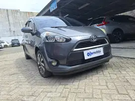 [OLXmobbi] Toyota Sienta 1.5 V Bensin-MT 2017 Abu