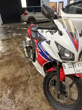 Honda cbr 150r 2014 original