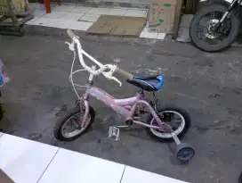 Sepeda anak 12 in