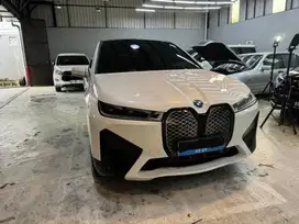BMW IX Xdrive40 Full Spec Matic Tahun 2024 Kondisi Mulus Terawat Istim