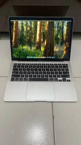 MACBOOK AIR 13 INCH 2020 i3 8/256