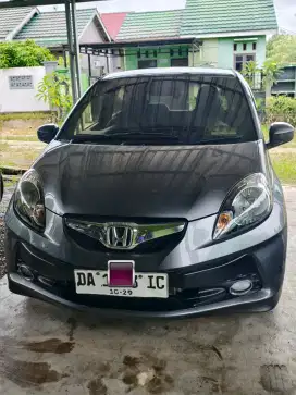 Brio 2014 bisa tt tipe tertinggi rs atau brio matic tahun muda