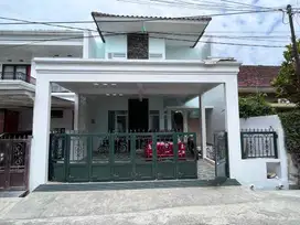 Rumah Bagus dilokasi yg Bagus  di Komp TURANGGA BANDUNG