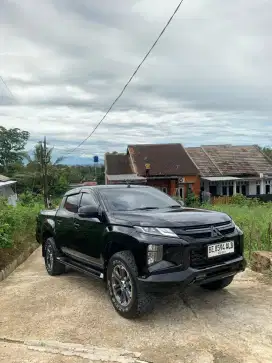 For sale Triton Ultimate 4x4 AT 2019