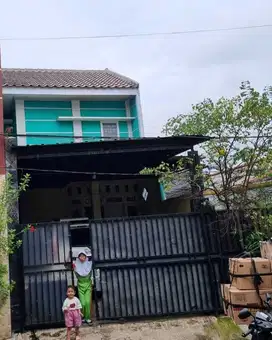 Dijual Rumah 2 Lantai 114 m2 SHM Ciracas Jakarta Timur