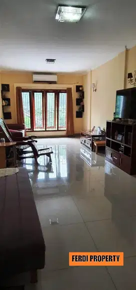 Dijual Cepat Rumah 2 Lantai Jagakarsa, Jaksel