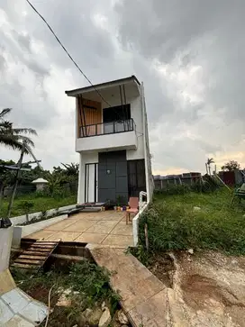 Dijual Rumah 2 Lantai Tanpa DP