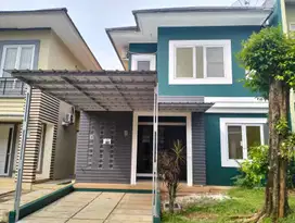 Disewakan Rumah Kota Wisata Cibubur Siap huni 2 lantai rapih